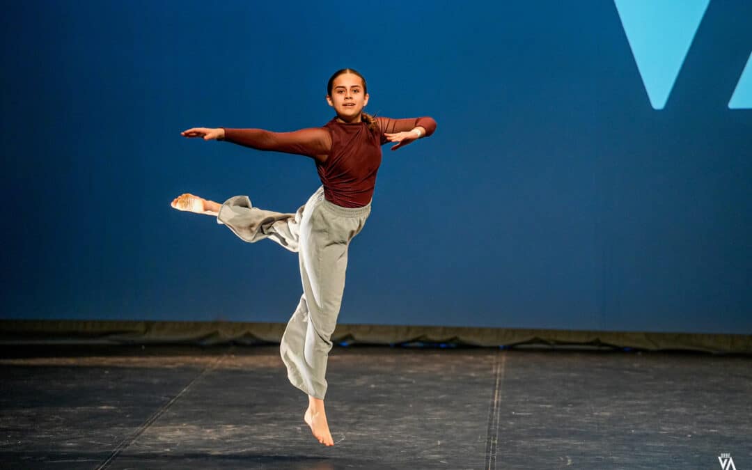 Alumna Emma Uria se proclama vencedora en Danza Contemporanea Orbe Burgos Nekane Itoiz - Nekane Itoiz - Academia de Baile en Pamplona