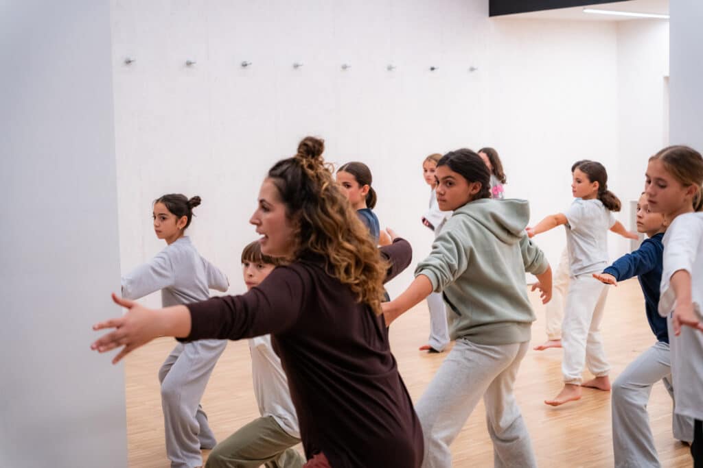 Por qué el ambiente importa tanto en una clase de danza - Nekane Itoiz - Escuela de Danza Contemporanea